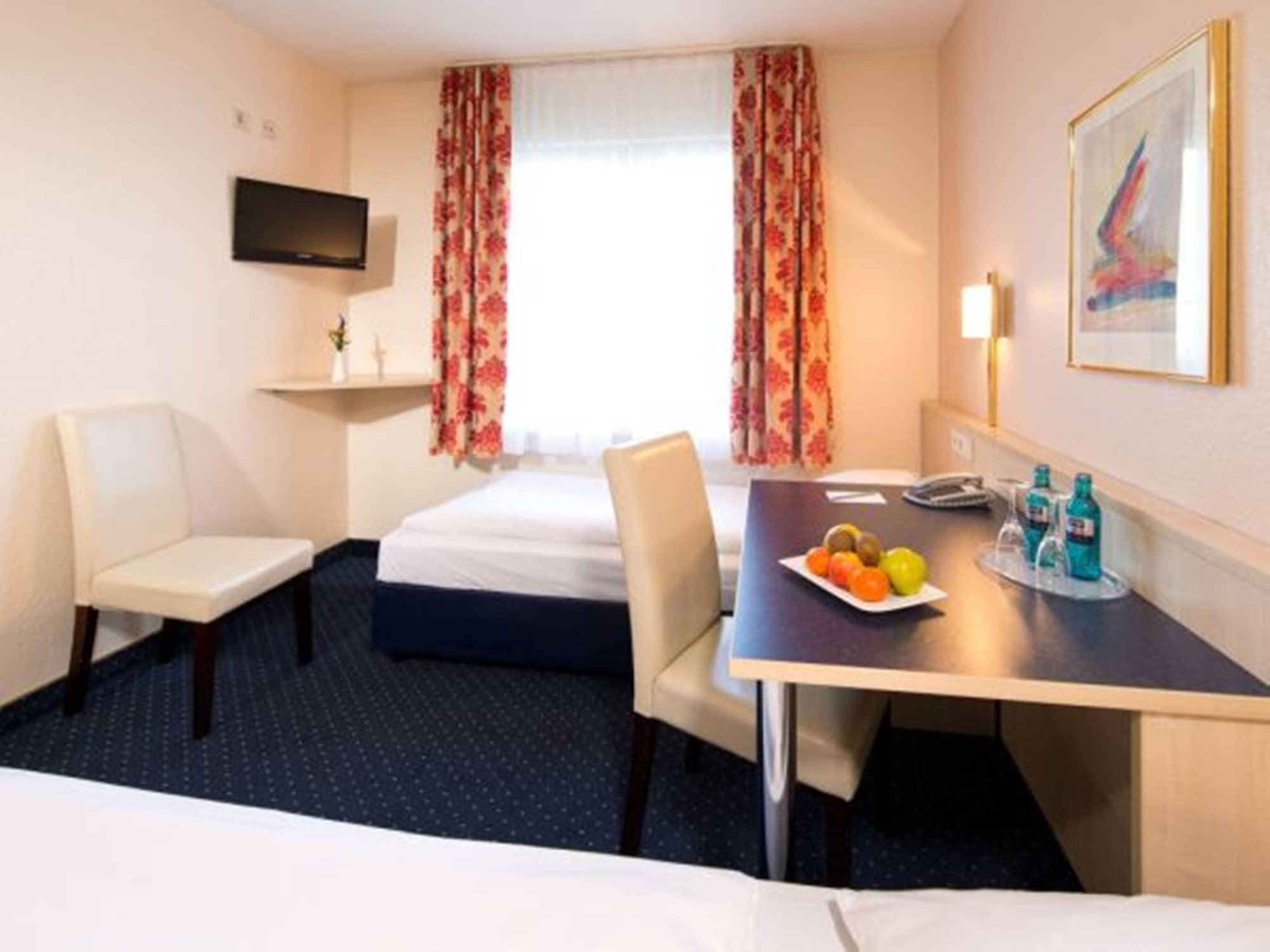 Achat Hotel Leipzig Messe Экстерьер фото