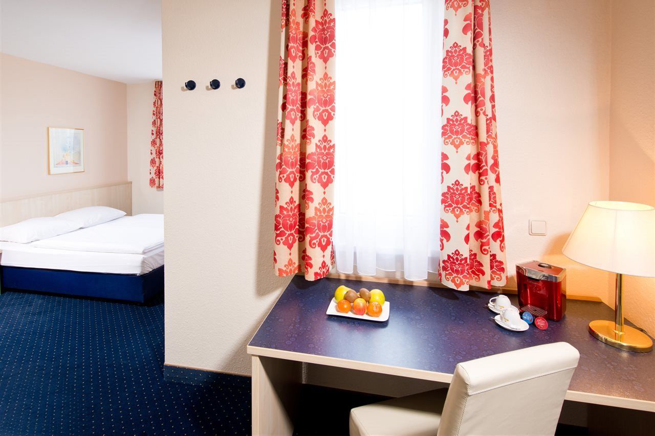 Achat Hotel Leipzig Messe Экстерьер фото
