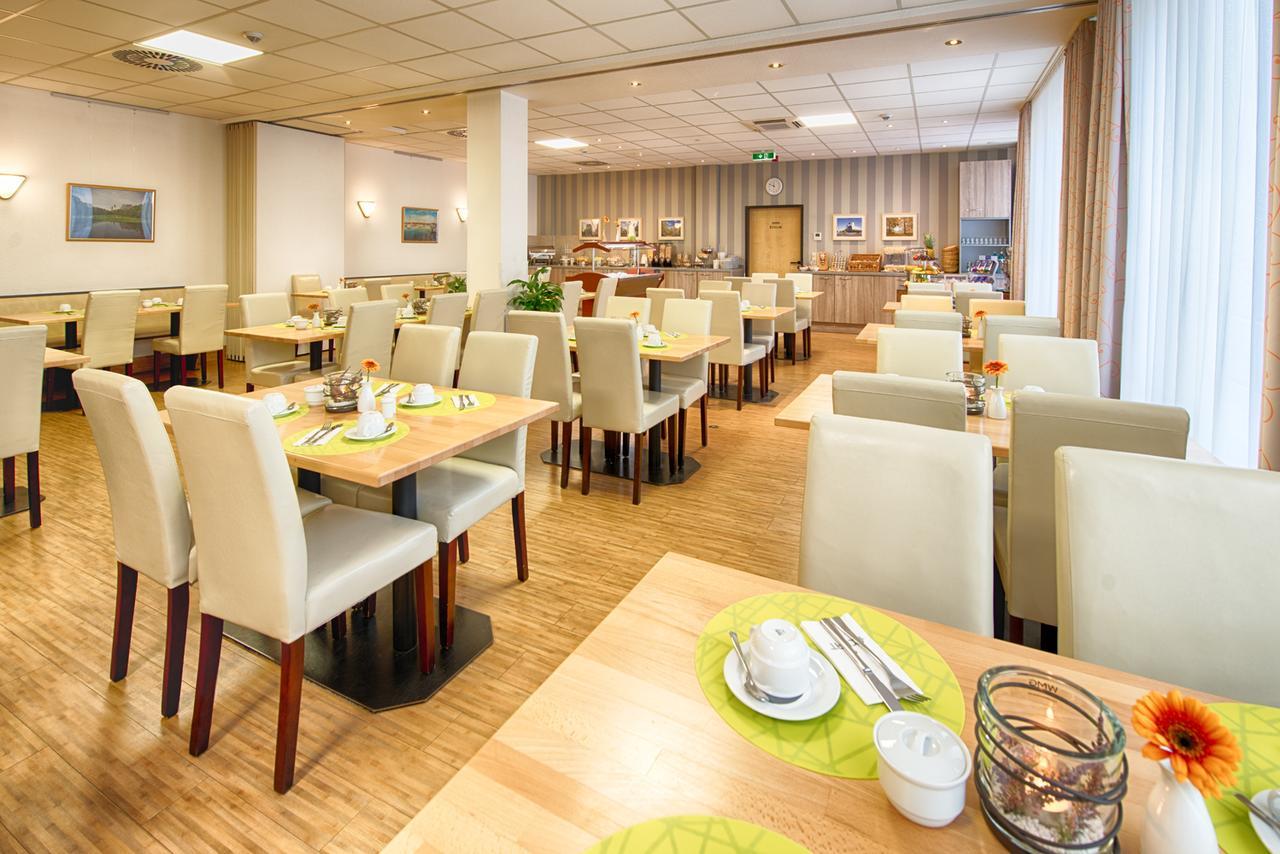 Achat Hotel Leipzig Messe Экстерьер фото